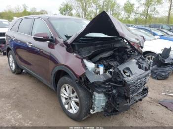  Salvage Kia Sorento