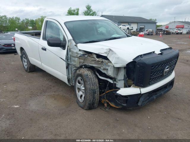  Salvage Nissan Titan