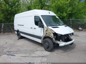  Salvage Mercedes-Benz Sprinter 3500