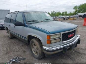  Salvage GMC Suburban