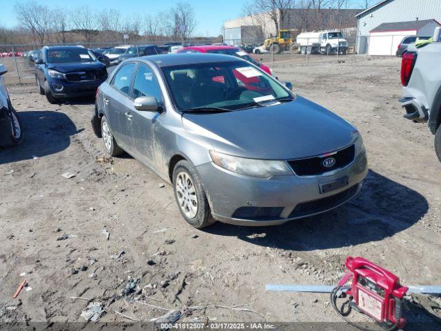  Salvage Kia Forte
