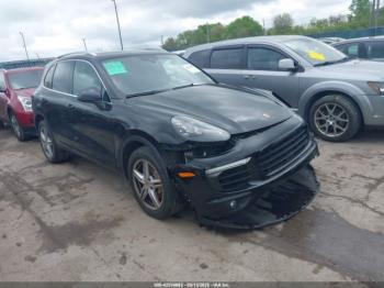  Salvage Porsche Cayenne