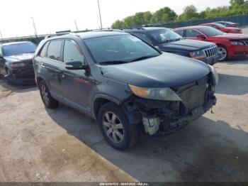  Salvage Kia Sorento