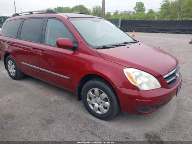  Salvage Hyundai Entourage