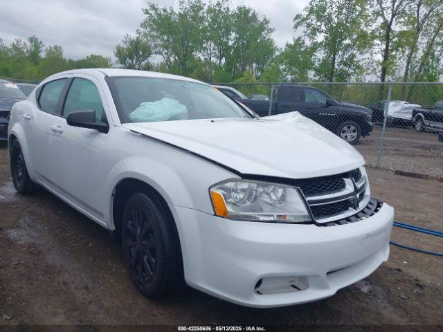  Salvage Dodge Avenger