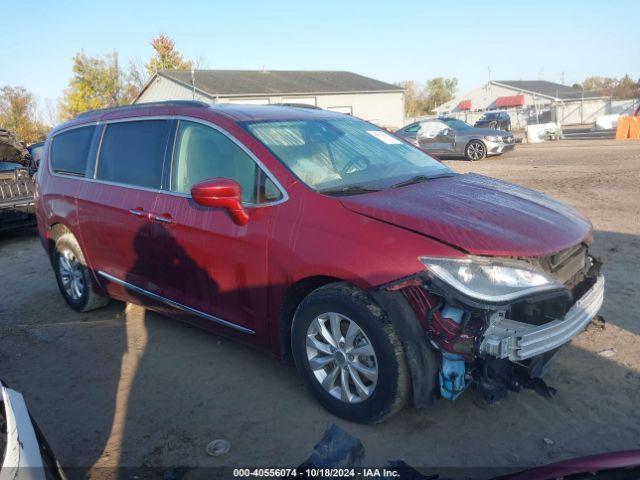  Salvage Chrysler Pacifica