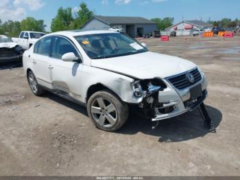  Salvage Volkswagen Passat