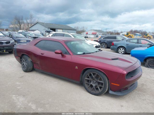  Salvage Dodge Challenger