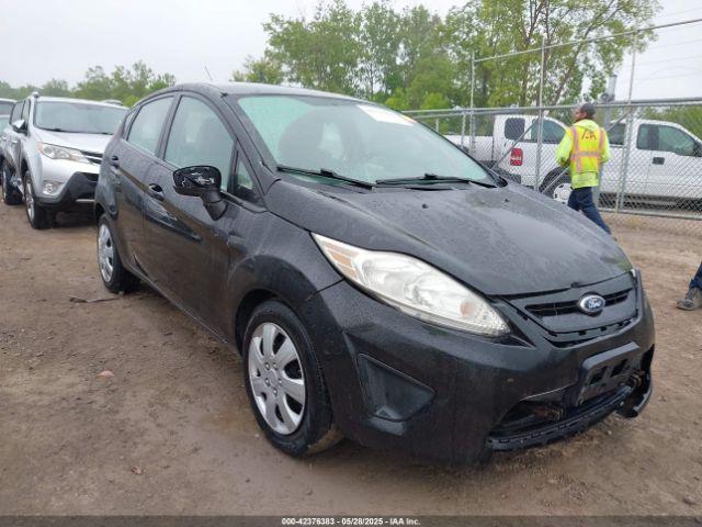  Salvage Ford Fiesta