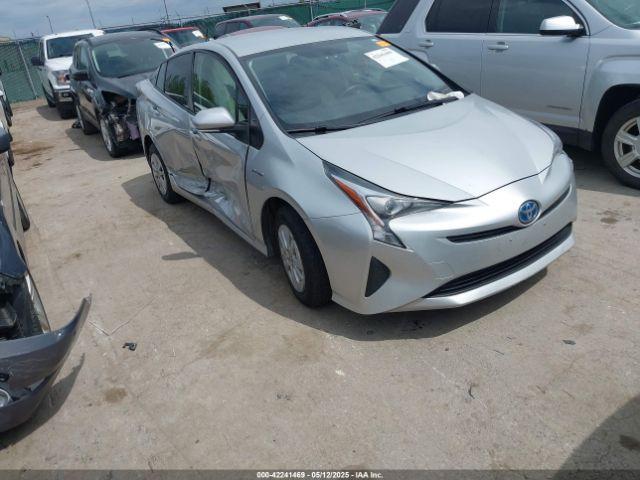  Salvage Toyota Prius