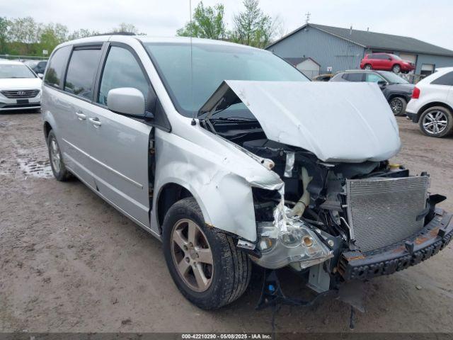  Salvage Dodge Grand Caravan