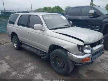 Salvage Toyota 4Runner