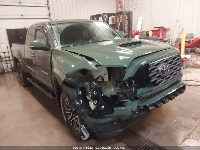  Salvage Toyota Tacoma