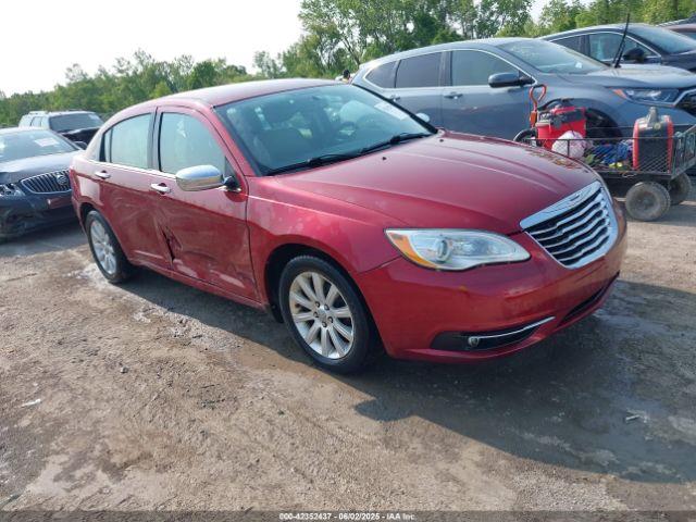  Salvage Chrysler 200