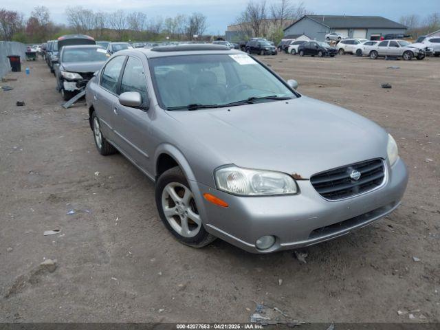  Salvage Nissan Maxima