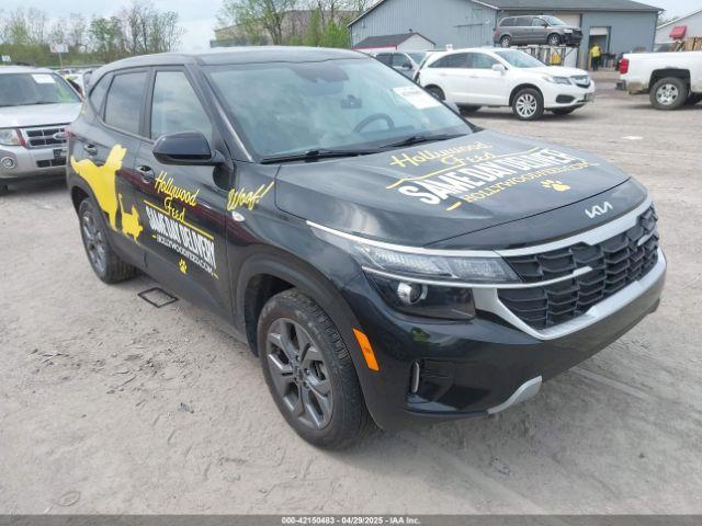  Salvage Kia Seltos