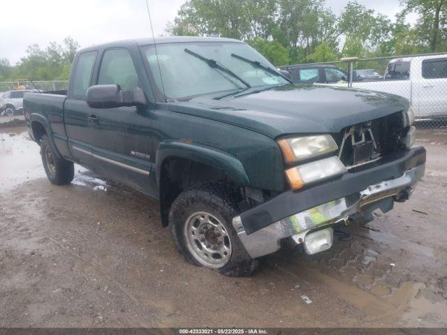  Salvage Chevrolet Silverado 2500
