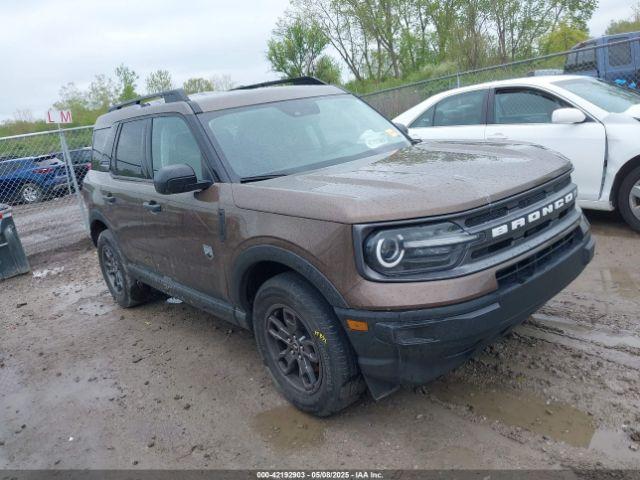  Salvage Ford Bronco