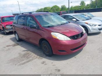  Salvage Toyota Sienna