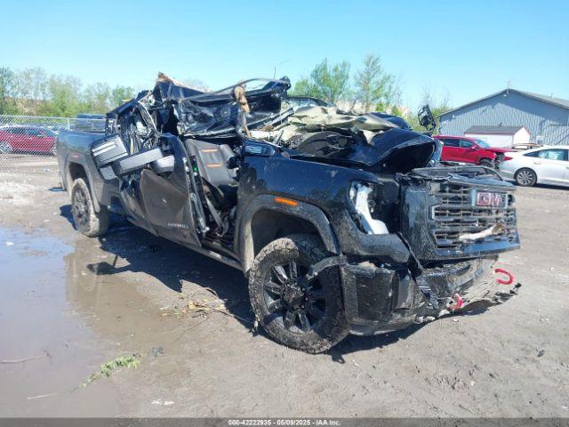  Salvage General Motors Sierra 2500HD