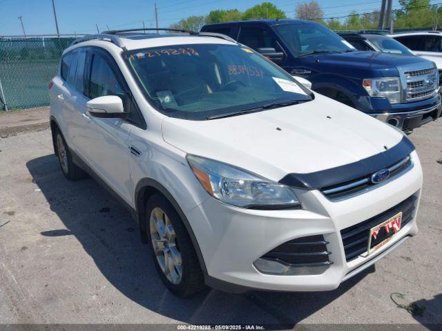  Salvage Ford Escape