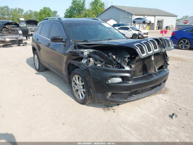  Salvage Jeep Cherokee