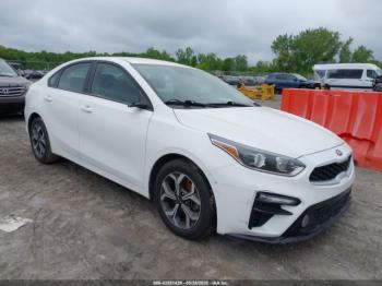 Salvage Kia Forte