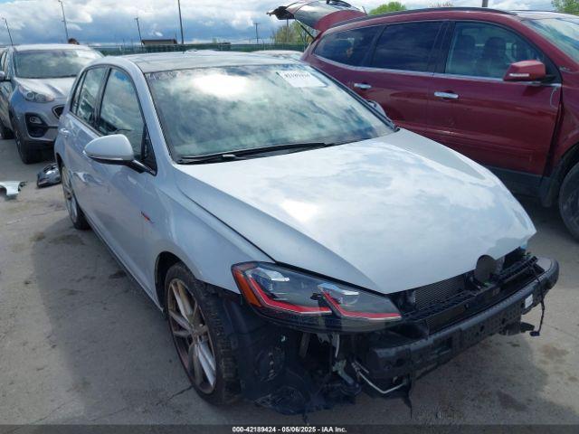  Salvage Volkswagen Golf
