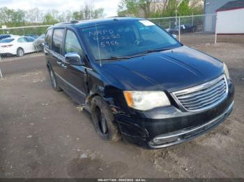  Salvage Chrysler Town & Country