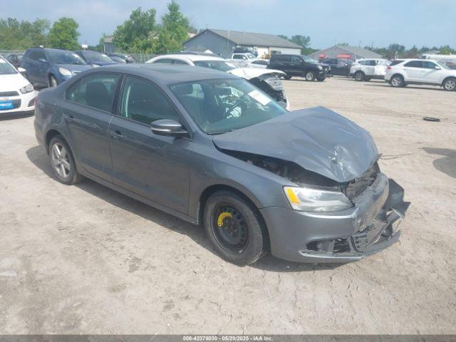  Salvage Volkswagen Jetta