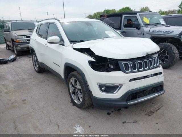  Salvage Jeep Compass