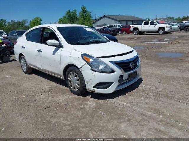  Salvage Nissan Versa
