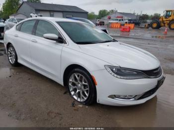  Salvage Chrysler 200