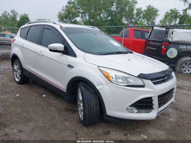 Salvage Ford Escape