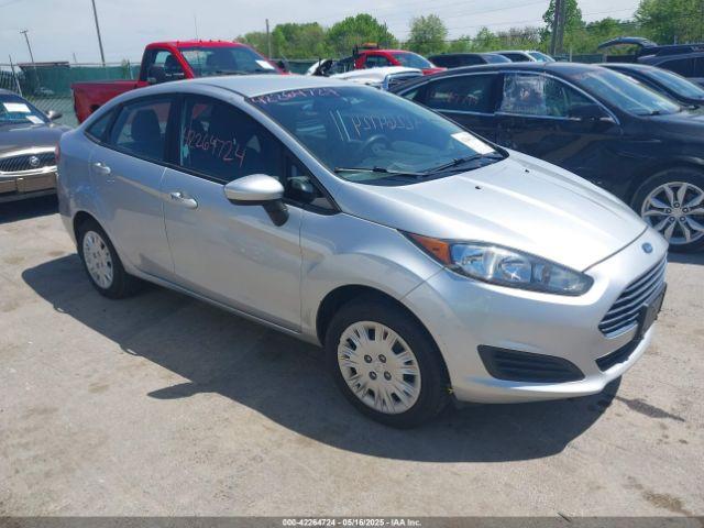  Salvage Ford Fiesta