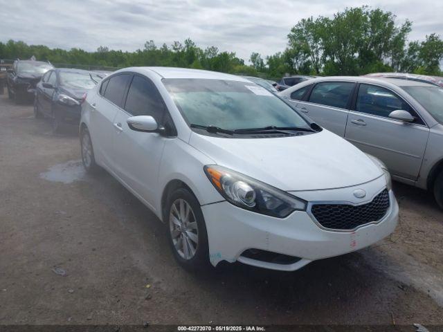  Salvage Kia Forte