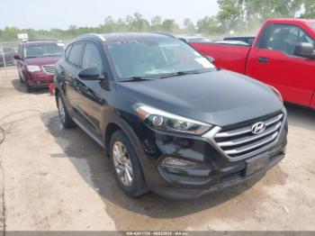  Salvage Hyundai TUCSON