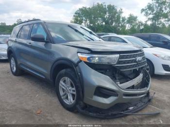  Salvage Ford Explorer