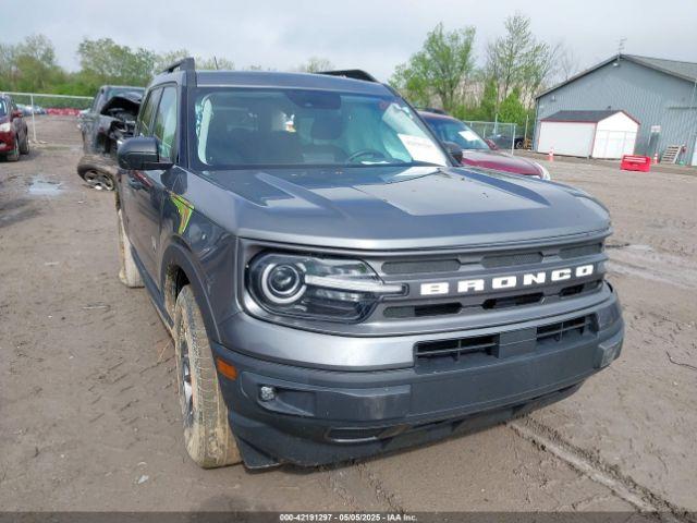  Salvage Ford Bronco