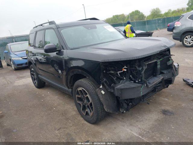  Salvage Ford Bronco