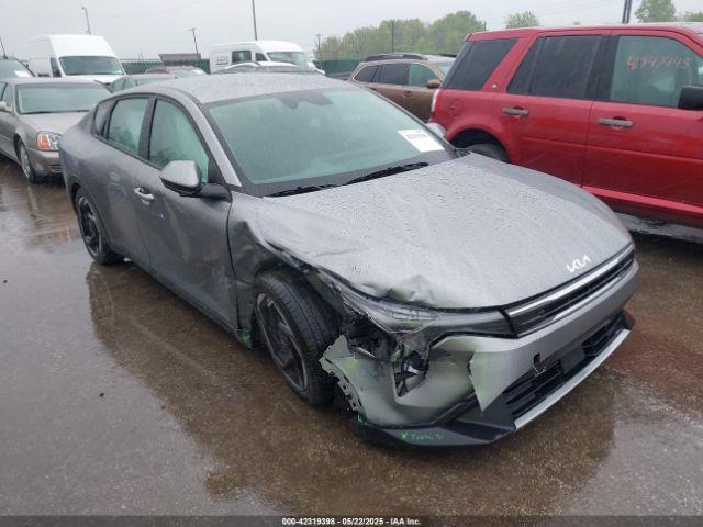 Salvage Kia K4