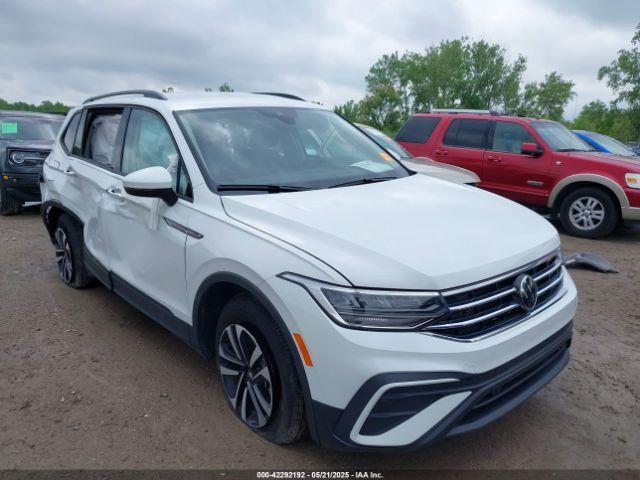  Salvage Volkswagen Tiguan