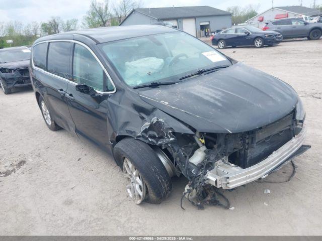  Salvage Chrysler Pacifica