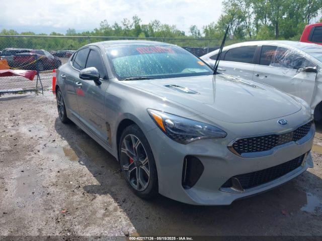  Salvage Kia Stinger