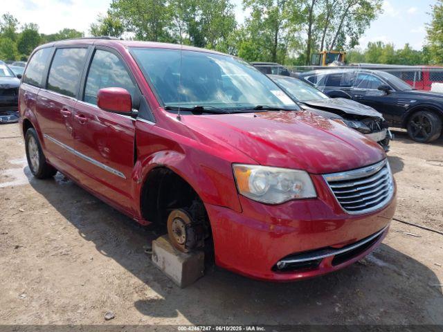  Salvage Chrysler Town & Country