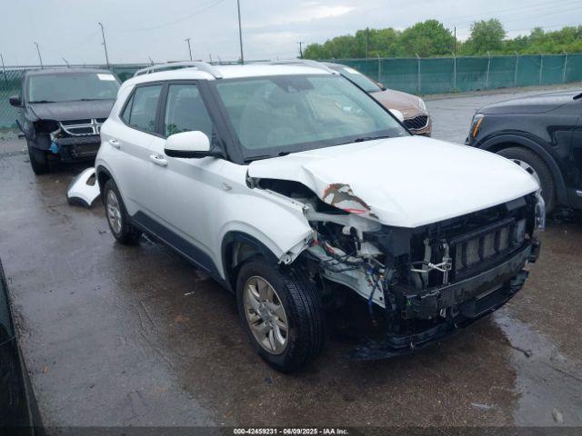  Salvage Hyundai VENUE
