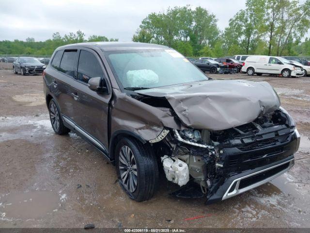  Salvage Mitsubishi Outlander