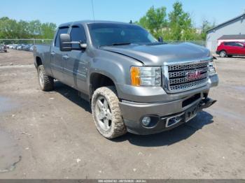  Salvage GMC Sierra 2500