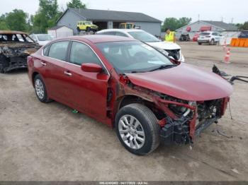  Salvage Nissan Altima