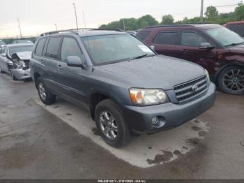  Salvage Toyota Highlander